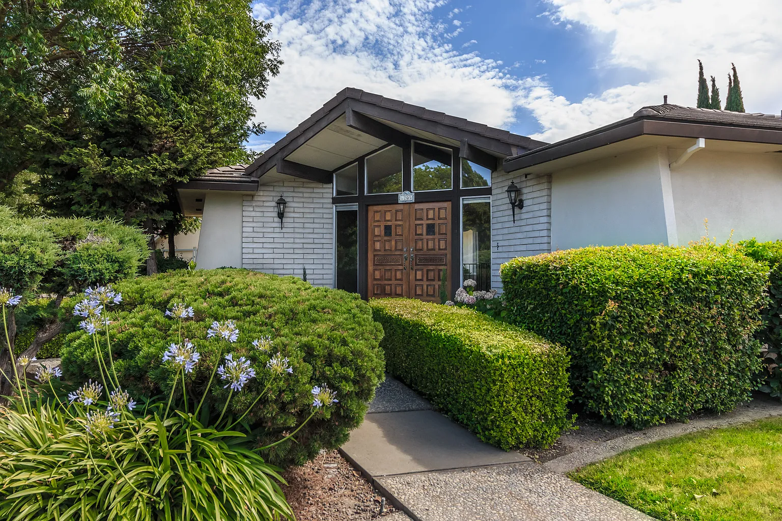 1205 Govannina Ct photo 1
