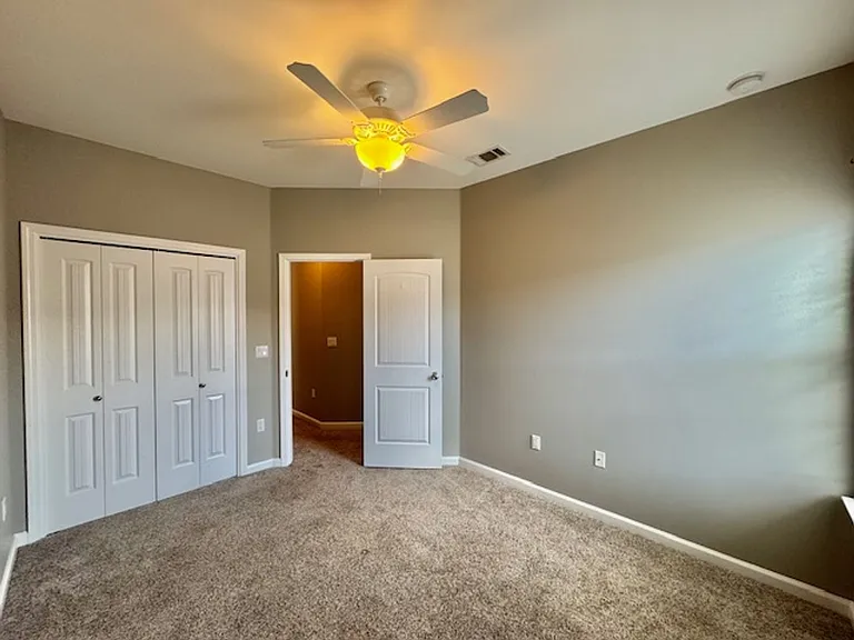 126 Farrah Ave — Photo 30