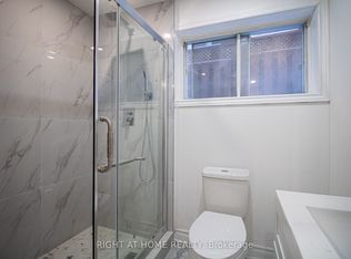 12 Josie Dr, Richmond Hill, ON L4C 7G1