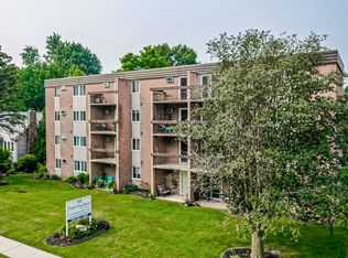 82 Delaware Ave #408, Chatham Kent, ON N7L4W6