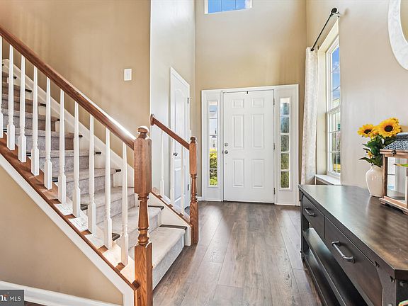 5th image of 7715 Hollins Chapel Ct