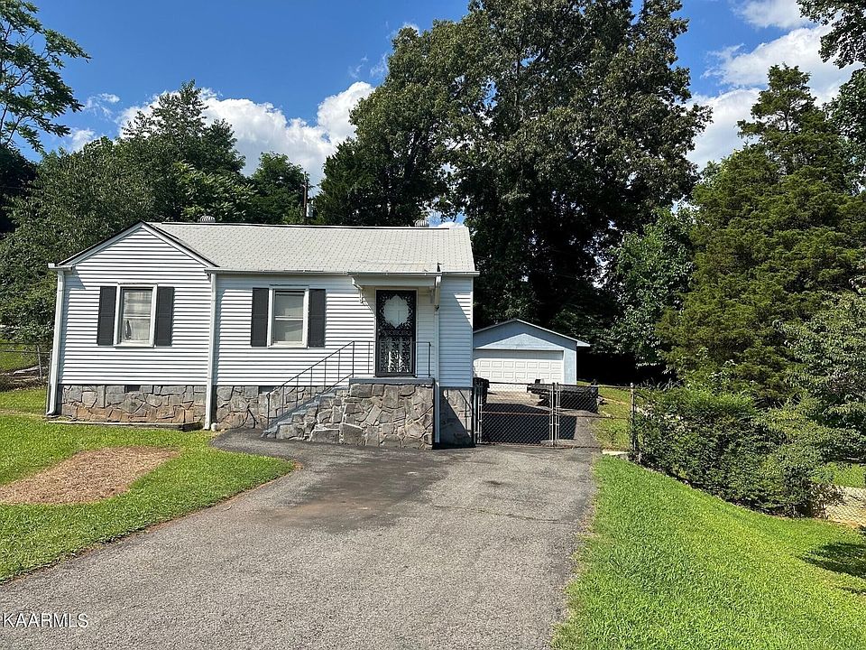 1st image of 2364 Greenfield Ln