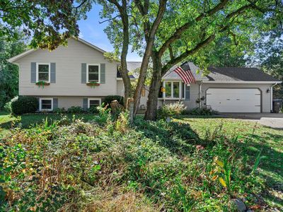 S78W32129 Mark LANE, Mukwonago, WI, 53149