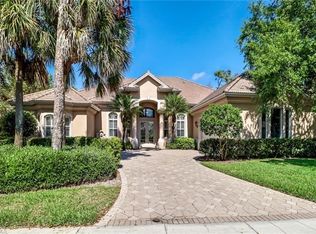 1379 Wood Duck Trl, Naples, FL 34108