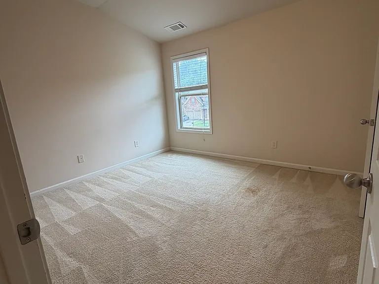 104 Thorncrest Ct — Photo 14