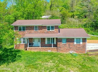 135 Duncan Hollow Rd, Rocky Top, TN 37769