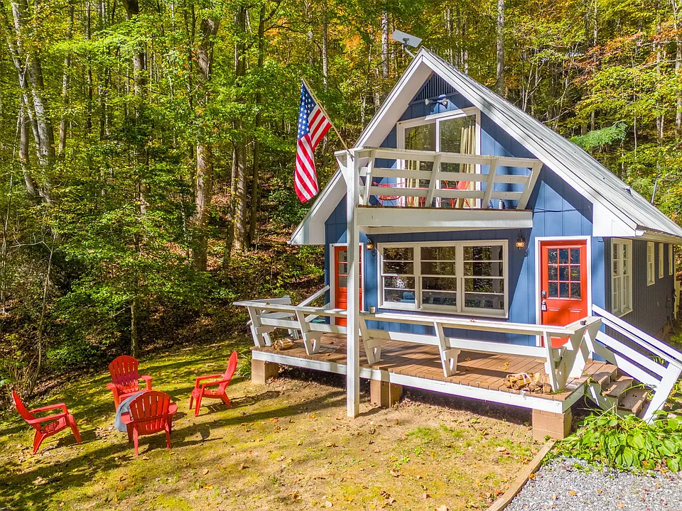 182 Bedrock Rd