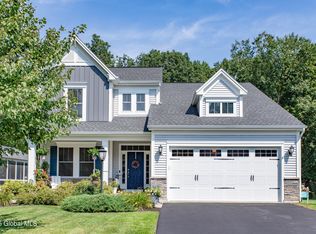 8 Cider Mill Way, Saratoga Springs, NY 12866