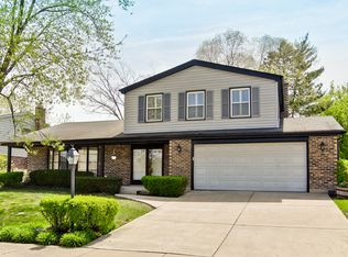 4143 Chester Dr, Glenview, IL 60026
