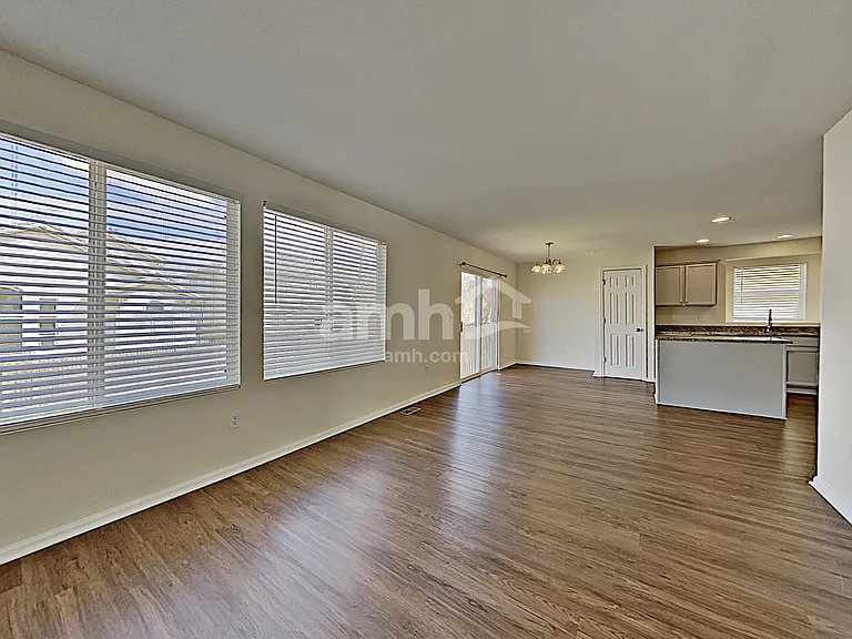 9853 E 112th Dr — Photo 6
