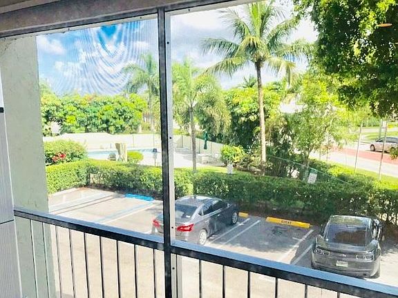 3rd image of 505 Spencer Dr APT 112