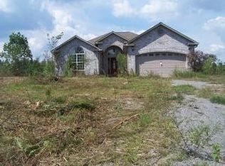 331 Dogwood Ln, Holly Pond, AL 35083