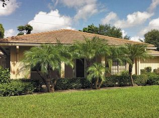 732 Muirfield Cir, Atlantis, FL 33462