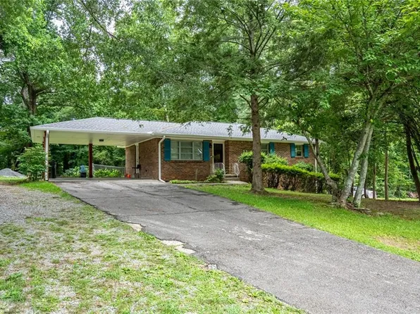 3430 Hillbrook Ct SW, Marietta, GA 30008