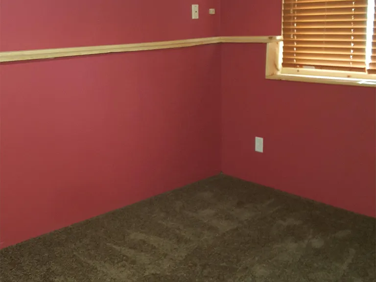 3607 E 42nd St — Photo 13
