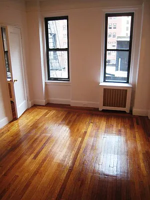 Rented by City Connections Realty | media 10