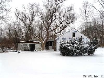 2nd image of 4231 Canal Rd