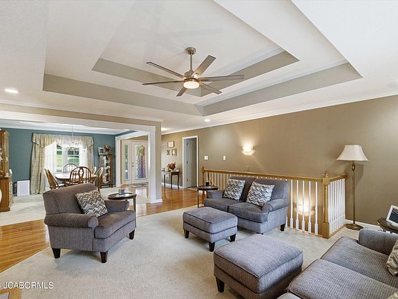 4th image of 4011 Catalina Dr