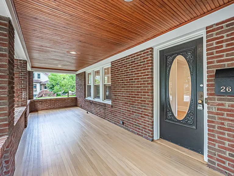 26 Glenwood Ave — Photo 25