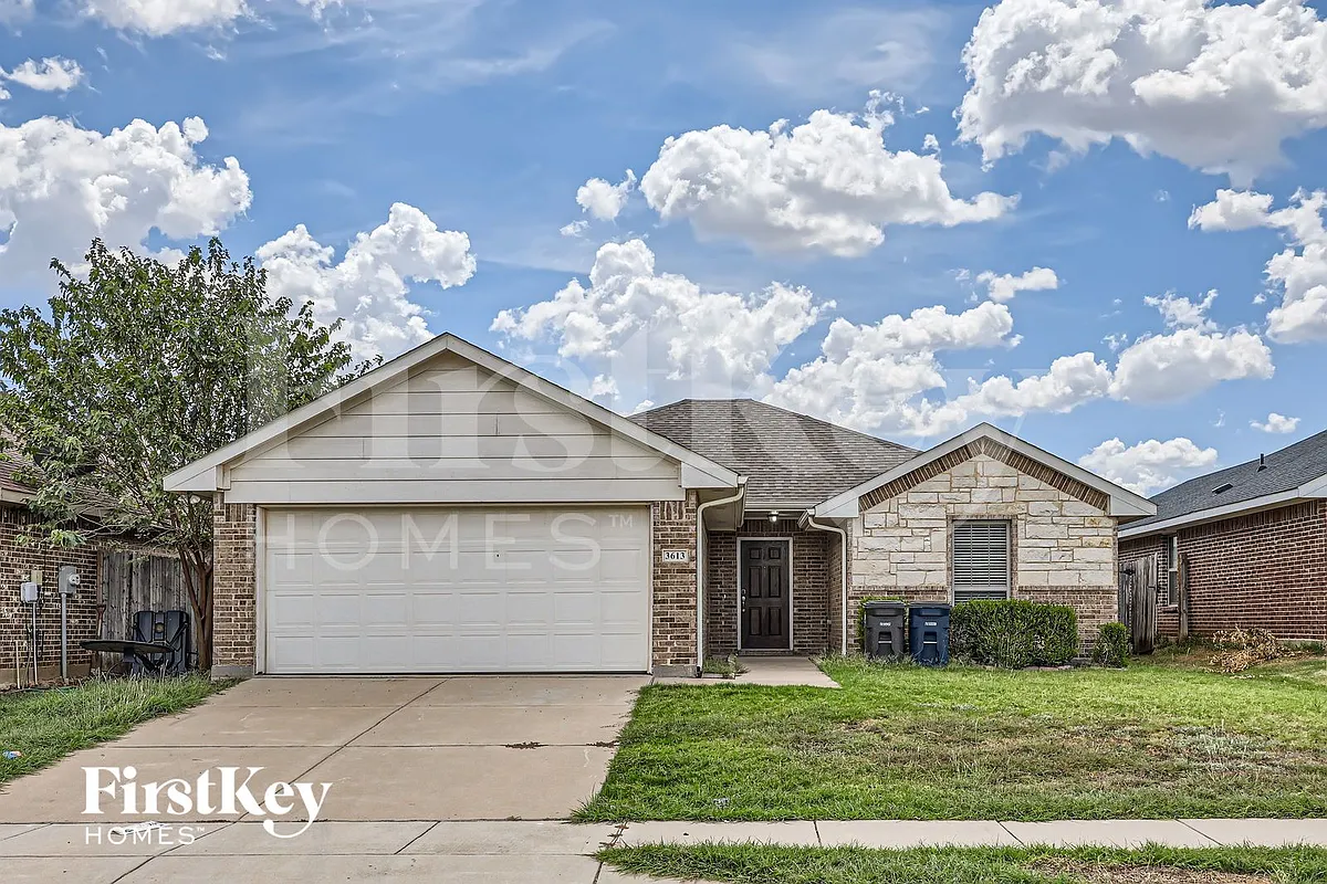 Building Photo - 3613 Cayman Dr
