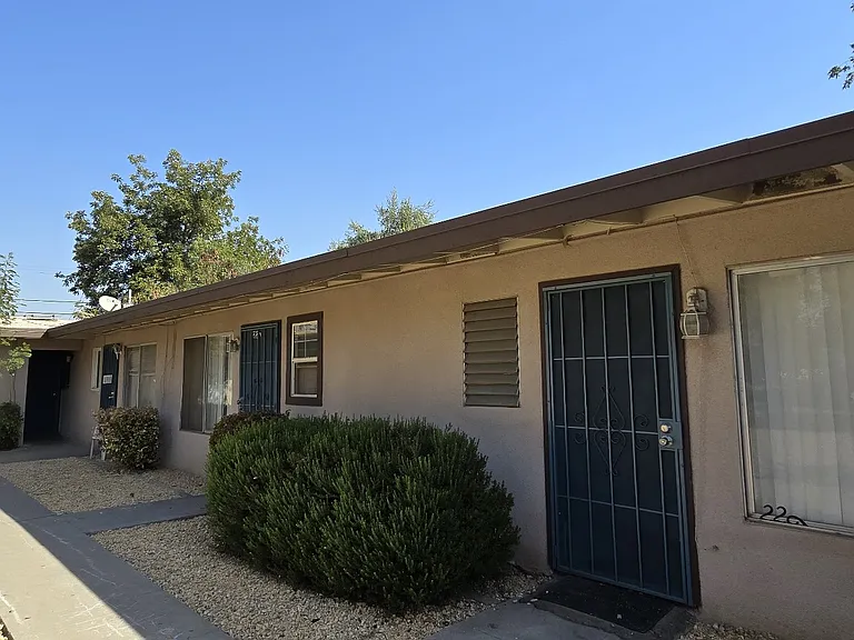 229 E Tuolumne St #229 — Photo 9