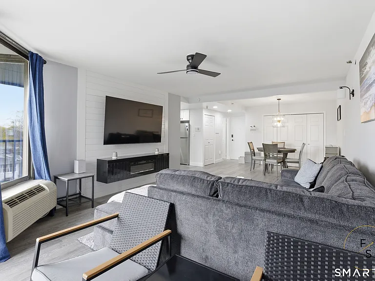 140 Captain Thomas Blvd #307 — Photo 10