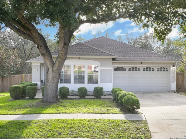 7084 Rimwood St, Live Oak, TX 78233