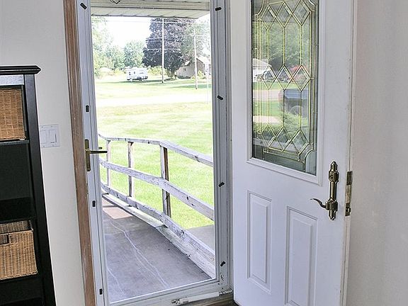 2nd image of 4469 Reid Rd