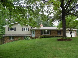 16422 Hawthorne Dr, Mount Vernon, IL 62864