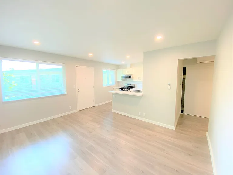 The Alterra: Beautiful One-Bedroom Apartments in the Heart of Downtown Walnut Creek — Photo 22