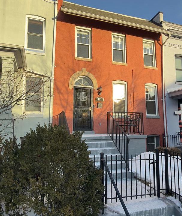 1st image of 1117 7th St NE