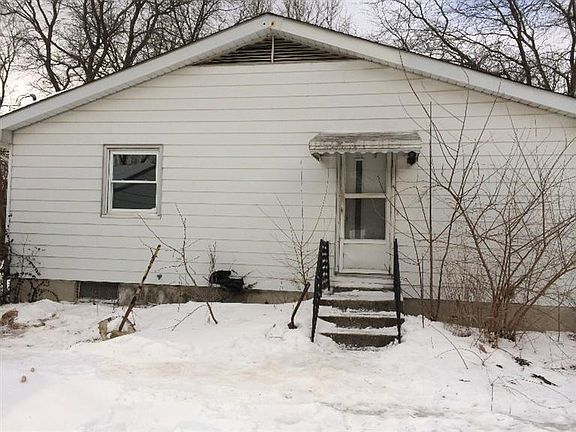 4th image of 5531 Redwood Ave