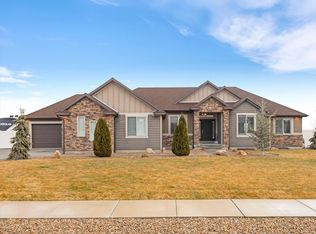 691 E Welles Cannon Rd, Grantsville, UT 84029