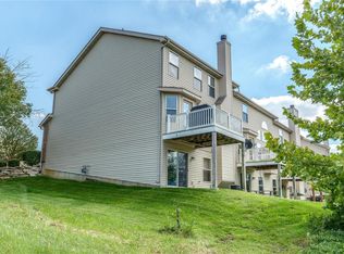 102 Distinction Dr, Lake Saint Louis, MO 63367