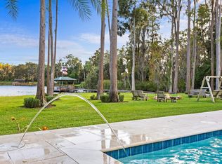 16705 Lake Eveland Pl, Lutz, FL 33558