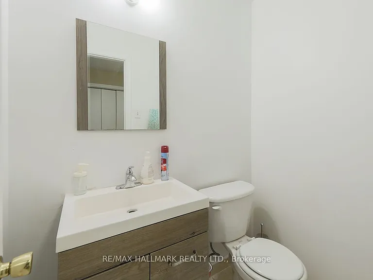 2844 Danforth Ave #2 — Photo 10