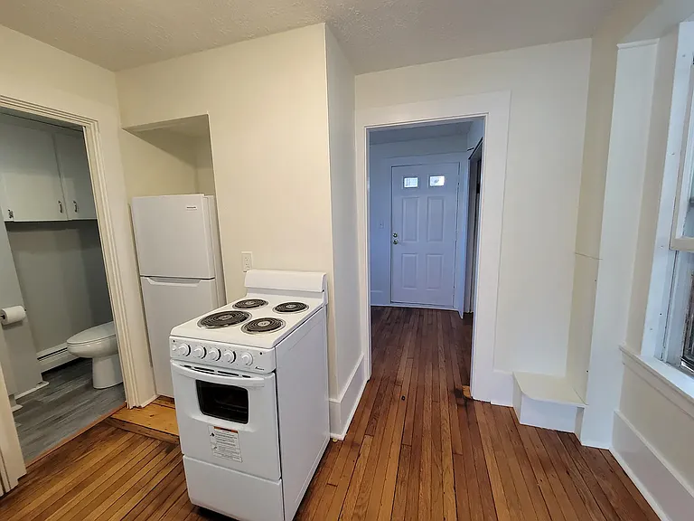 59 Washington St #1 — Photo 3