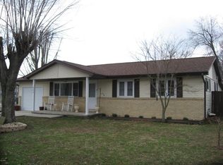 820 E Bryan St, Herrin, IL 62948