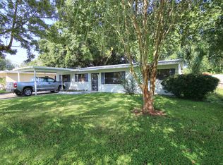 711 Papaya Dr, Tampa, FL 33619