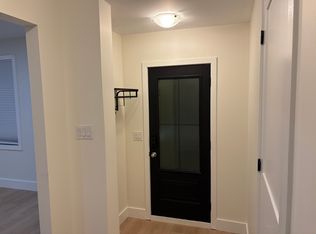 38 Frederick Ave #1, Halifax, NS B3N 2K6