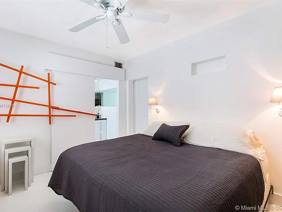 3rd image of 1130 Venetian Way APT 2E