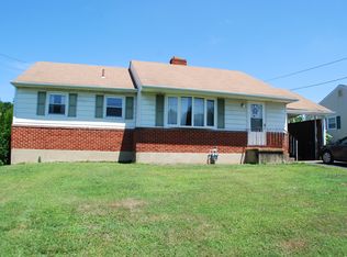 6 Gristmill Ln, Newark, DE 19711