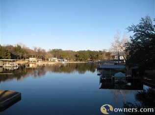 536 Crestwood Dr, Kingsland, TX 78639