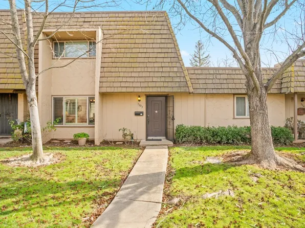 3243 Via Grande, Sacramento, CA 95825