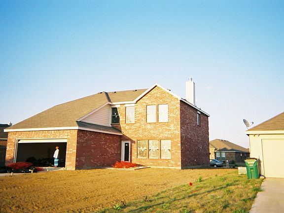 4th image of 1609 Logan Dr
