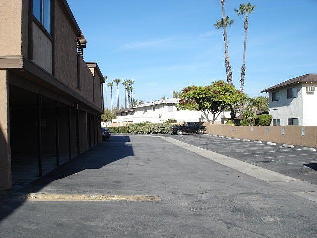 2nd image of 2700 Brea Blvd APT 31