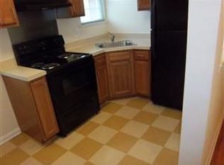 2701 Q St SE APT 201, Washington, DC 20020