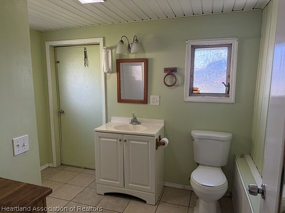 3rd image of 1807 Shore Rd