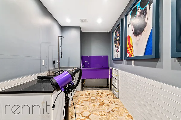 Rented by Rennit Inc. | media 53