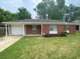 4188 Hobson Rd, Memphis, TN 38128
